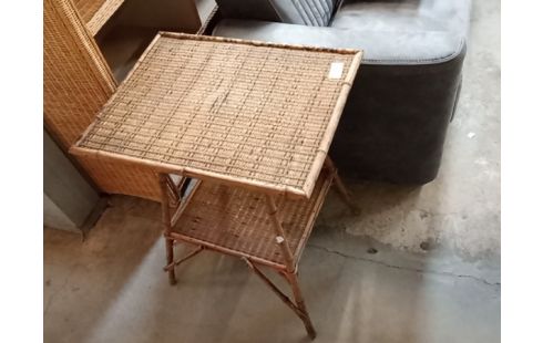 TABLE BASSE ROTIN
