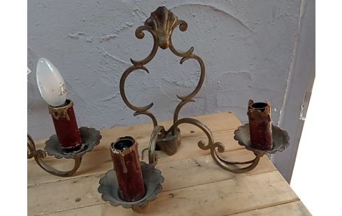 APPLIQUE MURALE EN MÉTAL LA PAIRE