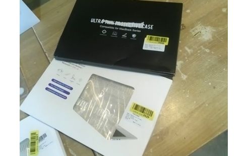 COQUE PROTECTION MACBOOK 15