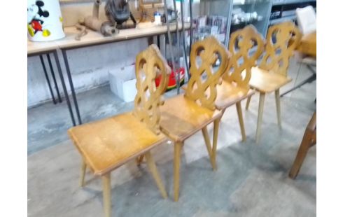 4 CHAISES ALSACIEN