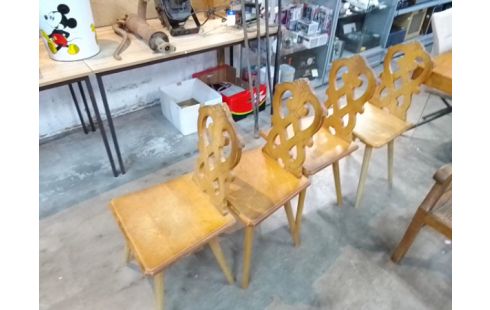 4 CHAISES ALSACIEN