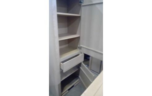 BUFFETKAST MASSIEF EIK MODERN