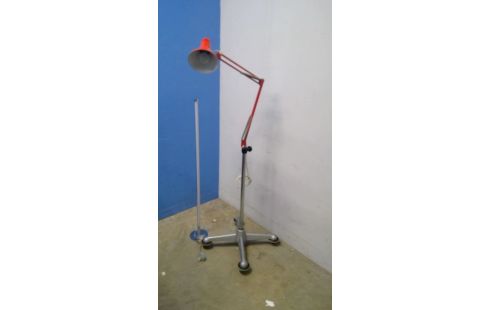 STAANLAMP OP STAANDER/VINTAGE