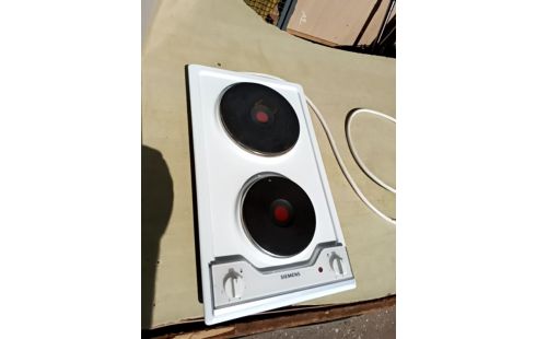 PLAQUE DE CUISSON 2 FEUX ELECT + ACC RSV