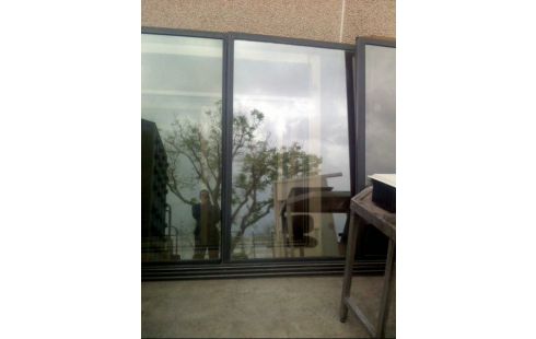 VENTANA TRIPLE CORREDERA