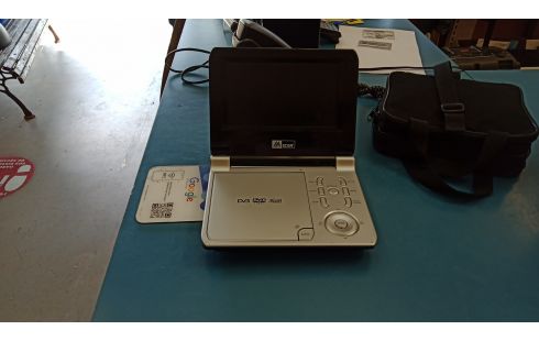 LECTEUR DVD PORTABLE ECER AVEC SACOCHE