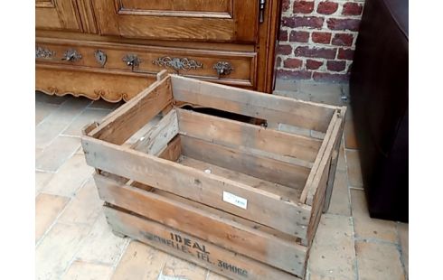 CAISSE EN BOIS