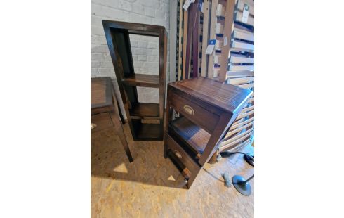 ETAGERE DE RANGEMENT COLONIAL