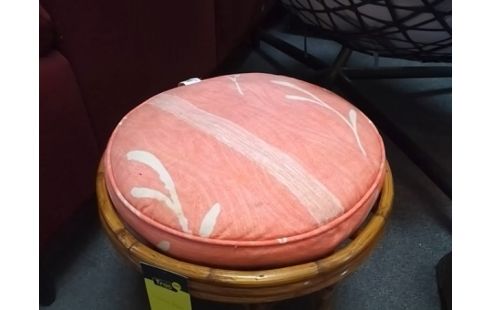 POUF ROTIN AVEC COUSSIN