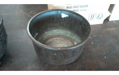 CENTRO DE MESA. BRONCE ESTADO ACTUAL