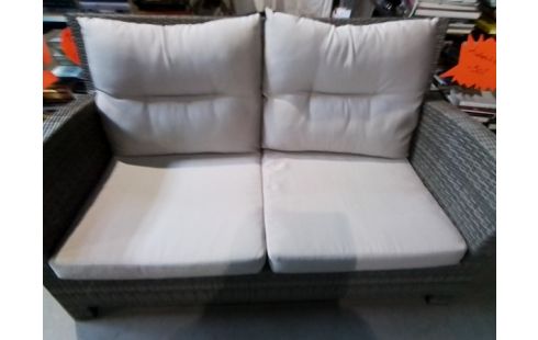 BANQUETTE EXTERIEUR TRESSEE