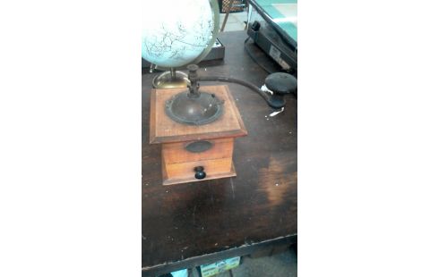 KAFFEEMÜHLE PEUGEOT