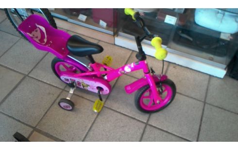 VELO AVEC STABILISATEURS