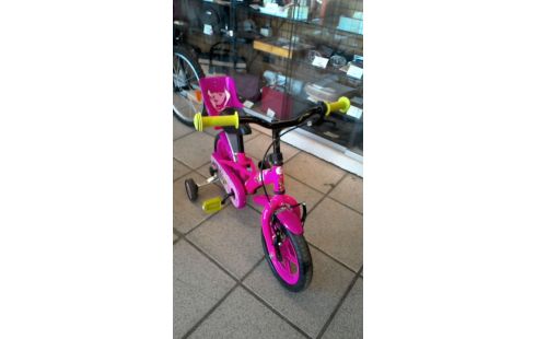 VELO AVEC STABILISATEURS