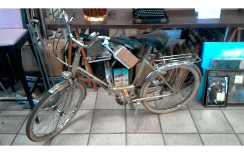 VELO PLIANT MOTOBECANE