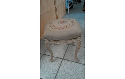 TABOURET