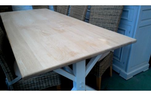 TAFEL EETKAMER LANDELIJK POOT WIT