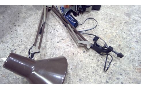 LAMPE DE BUREAU ARTICULEE