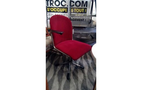 BUTACA DE DESPACHO TERCIOPELO ROJO