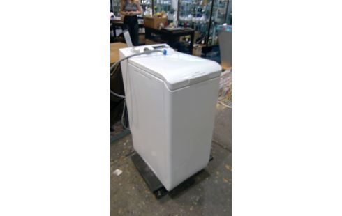 MACHINE A LAVER ELECTROLUX