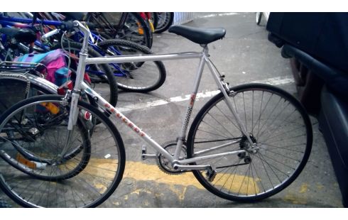 VELO VINTAGE PEUGEOT