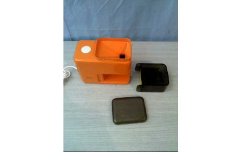 KAFFEEMÜHLE ELEKTR. <AEG> KMD101