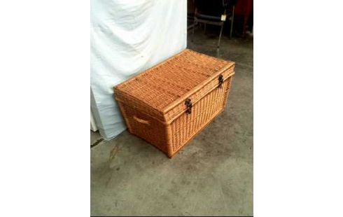 TRUHE HOLZ HELL RATTANOPTIK