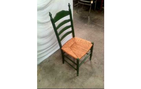 STUHL HOLZ GRÜN SITZFLÄCHE RATTANOPTIK