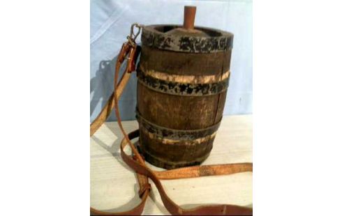 FASS HOLZ KLEIN ALT MIT GRIFFBAND