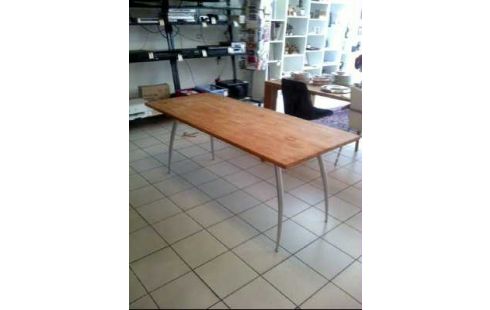 TISCH VOLLHOLZPLATTE METALLBEINE LÄNGLICH