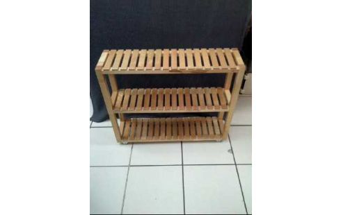 REGAL HOLZ 3-EBENEN AUF ROLLEN SCHMAL