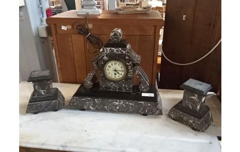 HORLOGE MARBRE+2 CANDELABRES