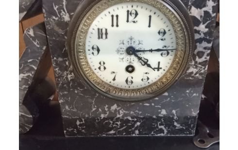 HORLOGE MARBRE+2 CANDELABRES