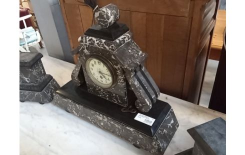 HORLOGE MARBRE+2 CANDELABRES