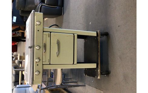 CUISINIERE NESTOR MARTIN