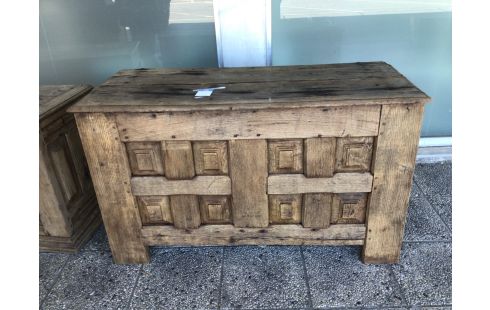 COFFRE CHENE MASSIF DECAPE