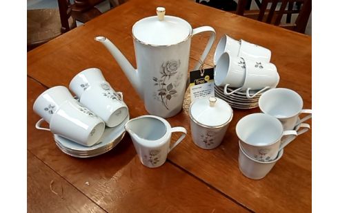 SERVICE A CAFE bavaria 12pers decor feuilles grise