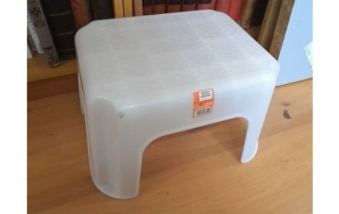 TABOURET PVC BLANC