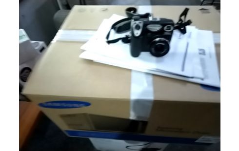 APPAREIL PHOTO NIKON