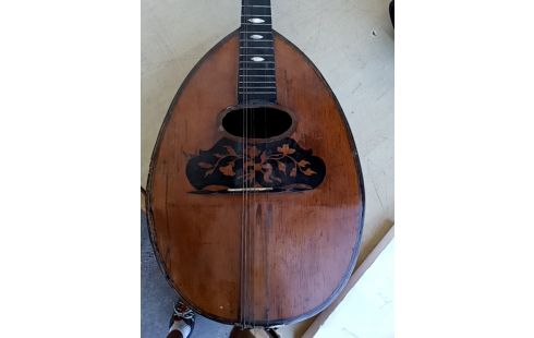 MANDOLINE ANCIENNE