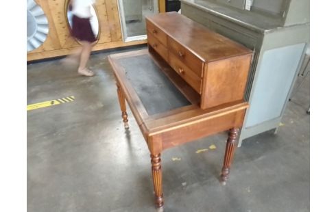 BUREAU BOIS 6 TIROIRS EN L'ETAT