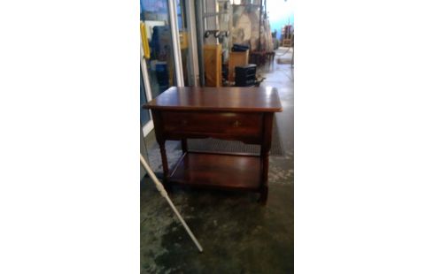 TV KASTJE HOUT 1LADE