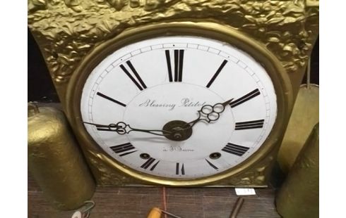 MECANISME D'HORLOGE AVEC BALANCIER + POIDS