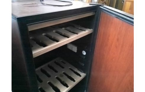 CAVE A VIN ARTEVINO AP1