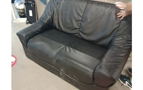 CANAPE NOIR 2 PLACES