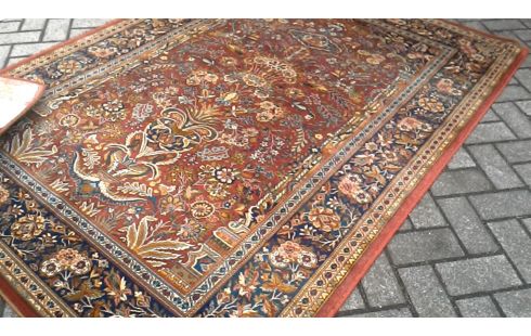 TAPIJT NATANZ OOSTERS BORDEAUX MET BLAUW