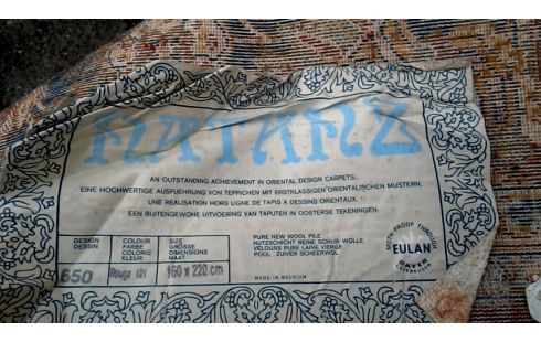 TAPIJT NATANZ OOSTERS BORDEAUX MET BLAUW