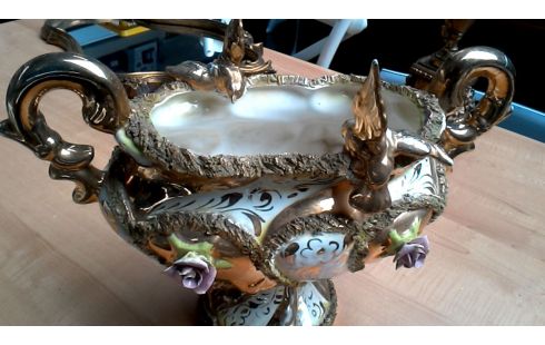 CALICE ITALIEN PORCELAINE DORE