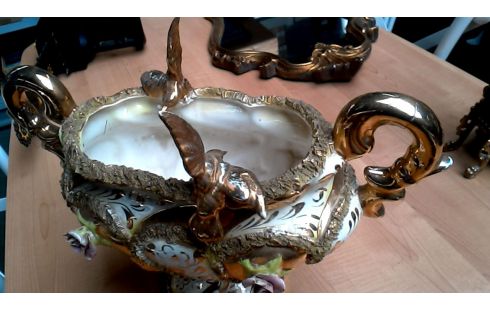 CALICE ITALIEN PORCELAINE DORE