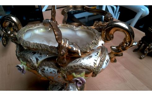 CALICE ITALIEN PORCELAINE DORE